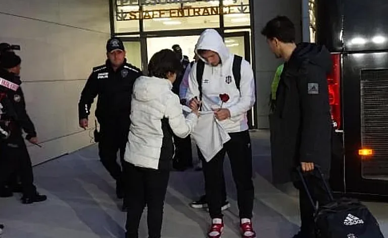 Beşiktaş Kafilesi Kayseri’ye Ulaştı — haber görseli