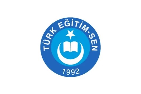 Bursa'da Tepkiler Büyüyor! Öğretmenler Keyfi Atamalarla Yerinden Ediliyor — haber görseli