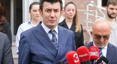 Afyonkarahisar Vali Yardımcısı İhsan Ayrancı, Aracında Silahla Vurulmuş Halde Bulundu — haber görseli