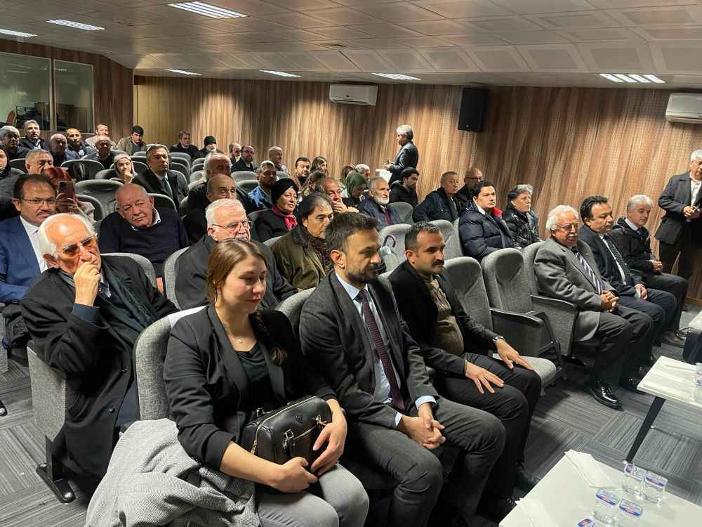 eyvan-sohbetleri-kapsaminda-mogol-istilasi-ve-kayseri-konulu-konferans-konusmaci-arastirmaci-ve-yazar-halit-erkiletlioglu-tarafindan-ele-alindi