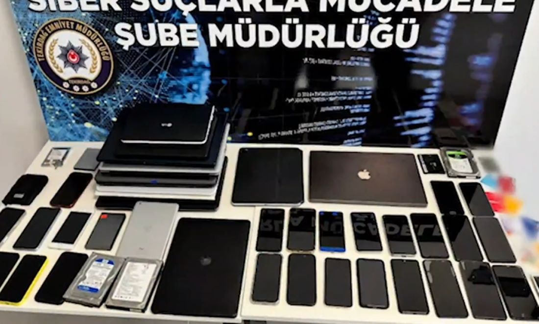 52 ilde eş zamanlı düzenlenen siber suç operasyonunda 423 şüpheli yakalandı, 145 kişi tutuklandı. Yaklaşık 5 milyar TL’lik mal varlığına el konuldu.
