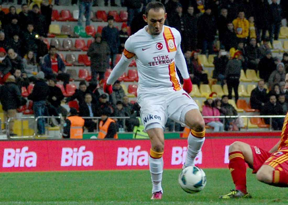 kayseri-yesilhisar-dogumlu-olan-super-ligde-gol-kralligi-bulunan-ve-bir-donem-kayserisporda-da-forma-giyen-umut-bulut-41-aktif-futbolculuk-kariyerini-noktaladi