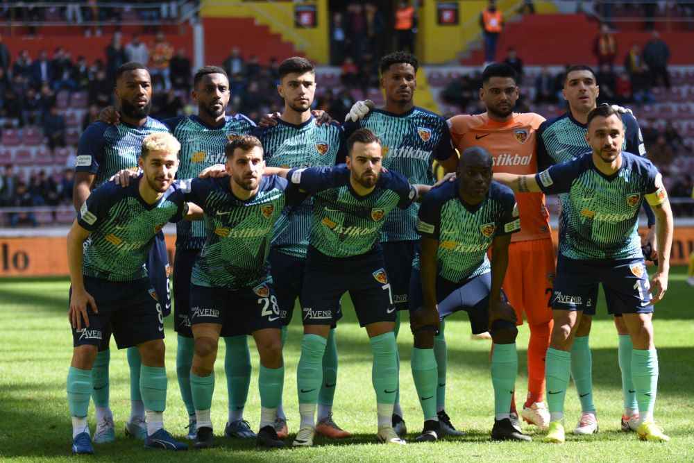kayserispor-super-ligin-27nci-haftasinda-konuk-ettigi-mke-ankaragucunu-ikinci-yarida-buldugu-3-golle-birlikte-3-2-maglup-etti-ikinci-galibiyetini-alan-kayserispor-haftayi-35-puanla-kapatti