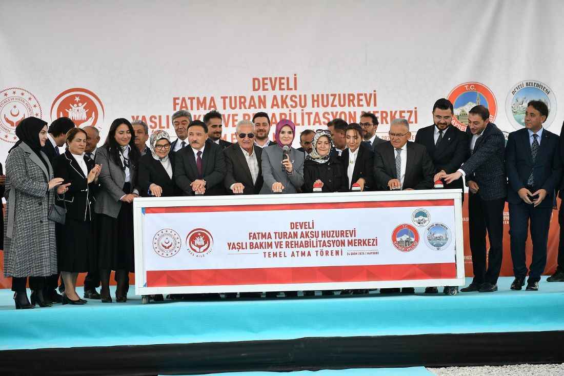 aile-ve-sosyal-hizmetler-bakani-mahinur-ozdemir-goktas-develideki-fatma-turan-aksu-huzurevi-yasli-bakim-ve-rehabilitasyon-merkezi-temel-atma-torenine-katildi