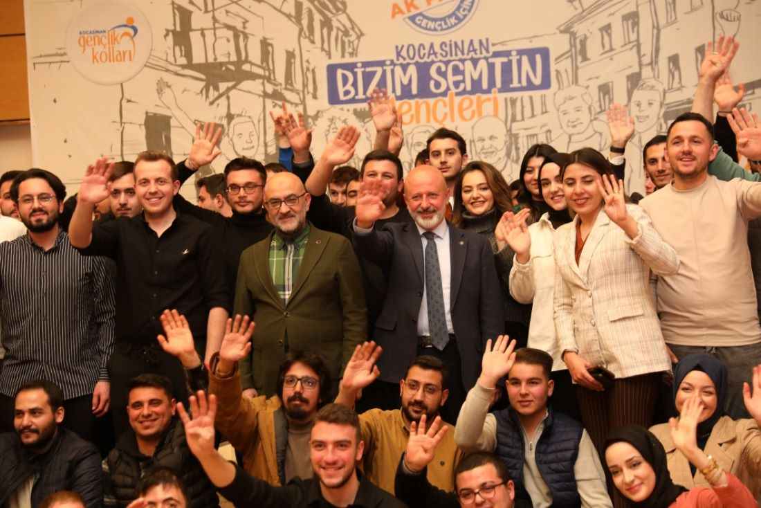 genclerin-sorularini-cevaplayan-baskan-colakbayrakdar-onlara-mujde-ustune-mujde-verdi