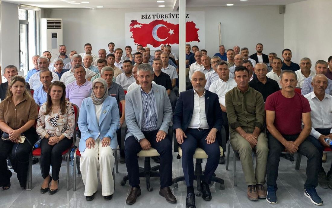AK Parti Kayseri Milletvekili ve Kahramanmaraş İl Koordinatörü Şaban Çopuroğlu, mahalle başkanlarıyla bir araya geldi