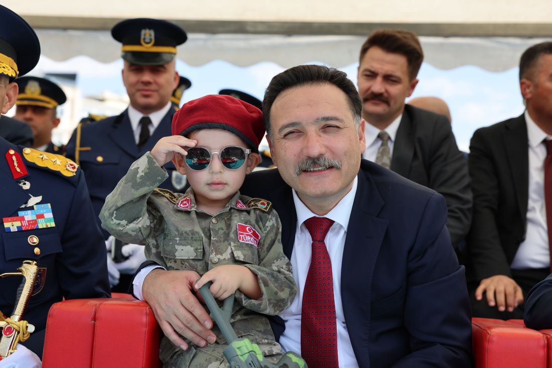 Kayseri’de bugün yükselen umut, yeşeren projeler ve şehir kimliğinde yaşanan köklü değişim, Gökmen Çiçek’in vizyonuyla mümkün oldu