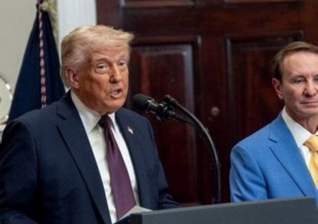 ABD Başkanı Donald Trump, yeniden göreve gelmesinin ardından göç politikalarında sert adımlar attı. İç Güvenlik Bakanı Kristi Noem, 480 binden fazla düzensiz göçmenin gözaltına alındığını açıkladı.