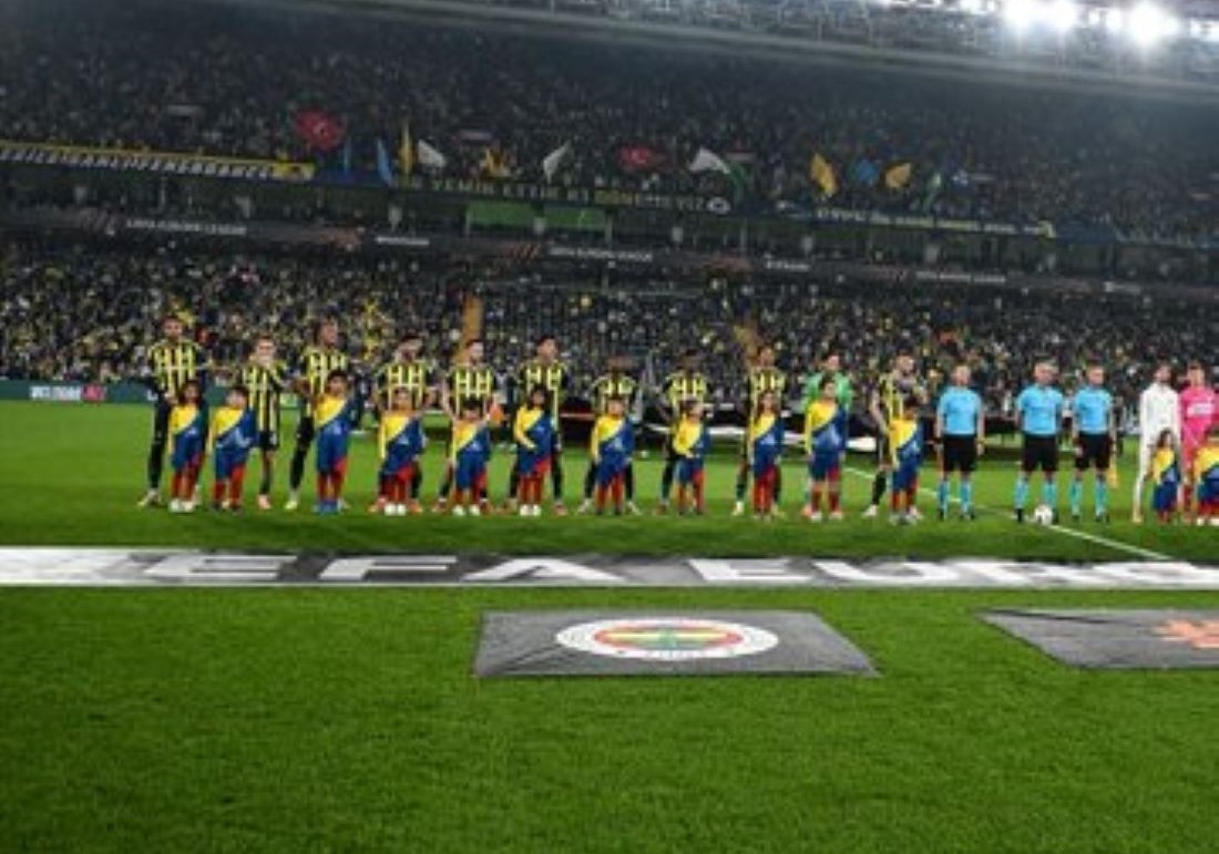 Fenerbahçe, UEFA Avrupa Ligi'nde lig aşamasının üçüncü maçında Almanya ekibi Stuttgart'ı 1-0 mağlup etti.