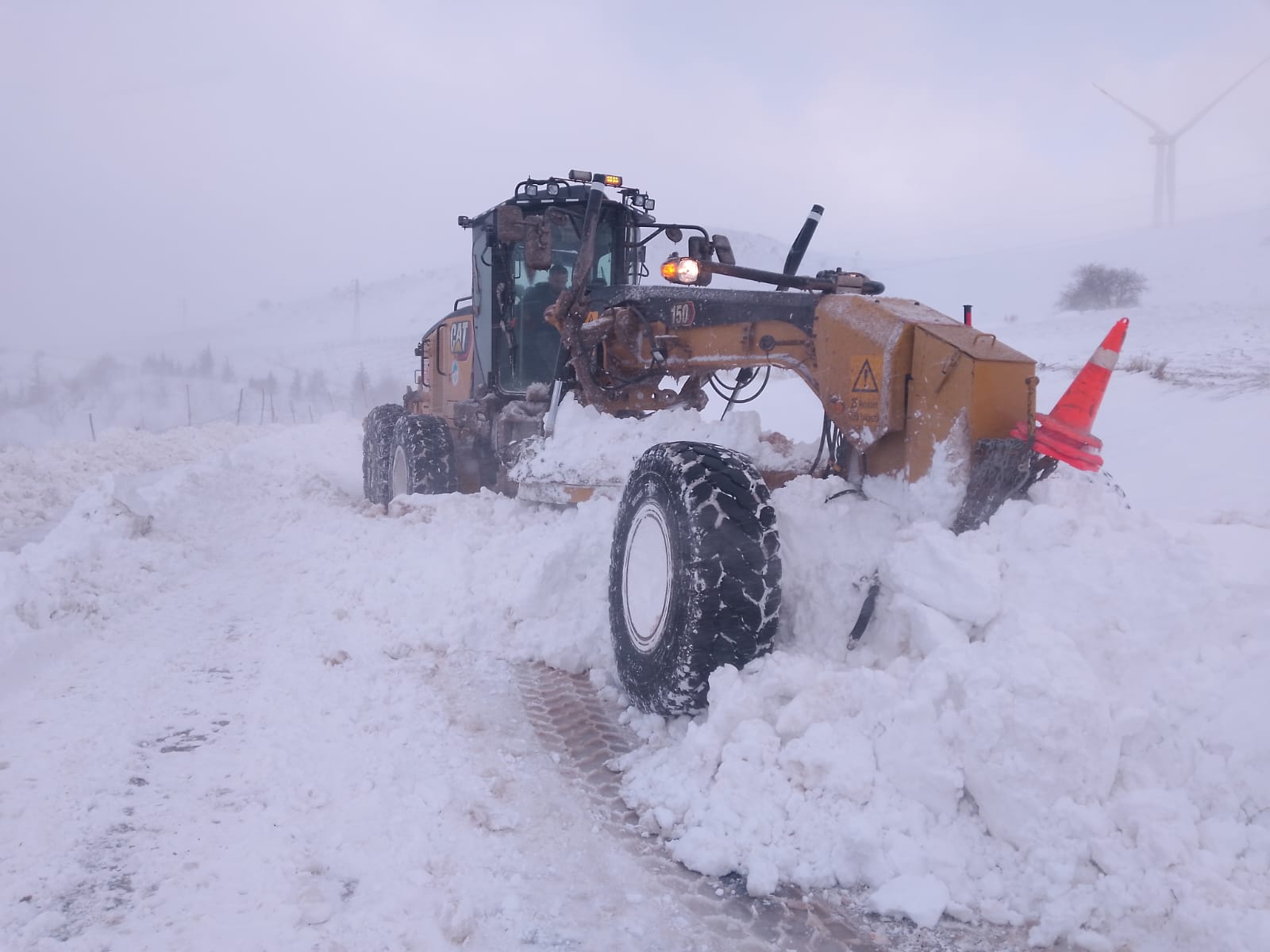 Kayseri’de Kapanan 54 Mahalle Yolu Ulaşıma Açıldı