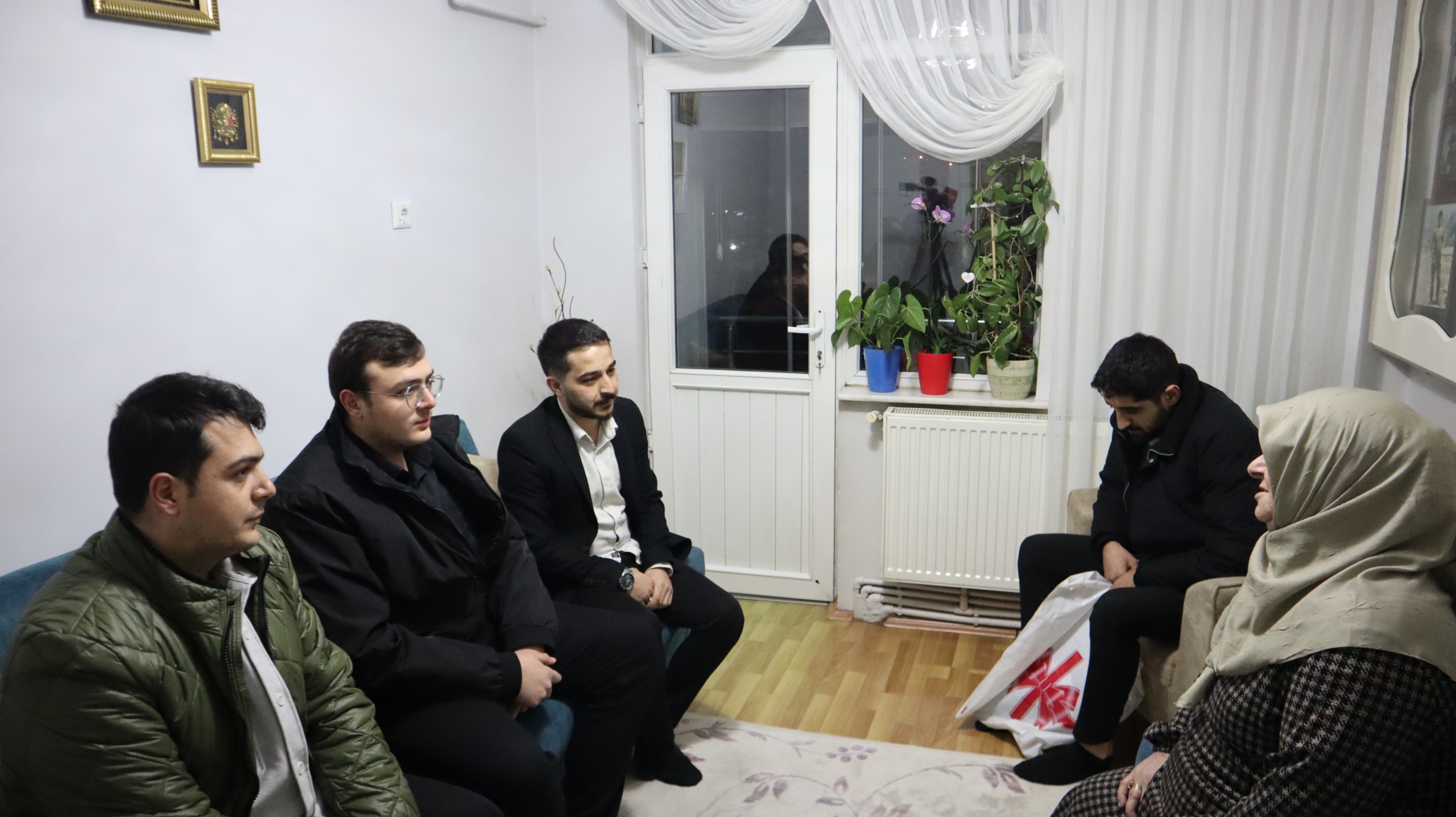 Avrupa Kayserili İşverenler Birliği’nden Şehit Annelerine 8 Mart Ziyareti