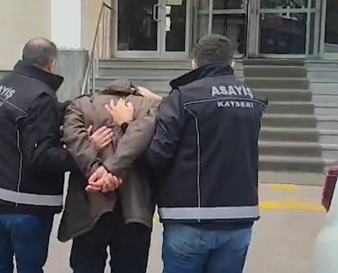 Kayseri’de 13 Yıl 9 Ay Hapis Cezası Bulunan Torbacı Yakalandı