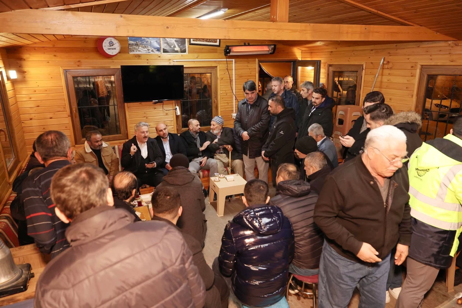 Melikgazi Belediyesi’nin İkinci Bahar Evleri Ramazan’da da Yaşlıların Hizmetinde