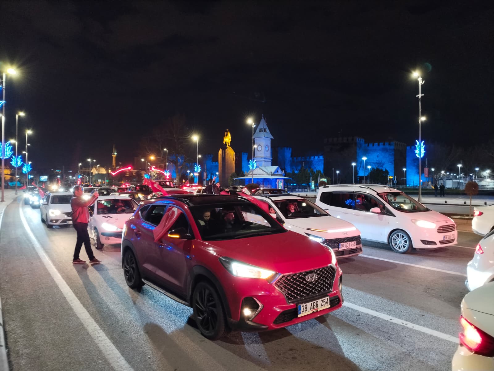 Bizim Çocuklar Kosova'yı Evinde Devirdi 