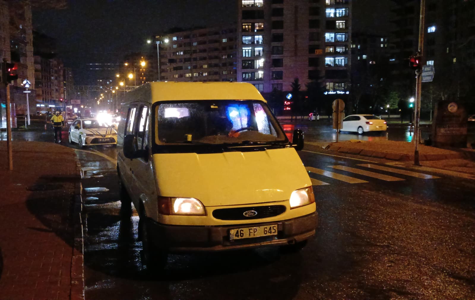 Alkollü ve Ehliyetsiz! Polisin Dur İhtarına Uymadı 450 bin TL ceza yedi