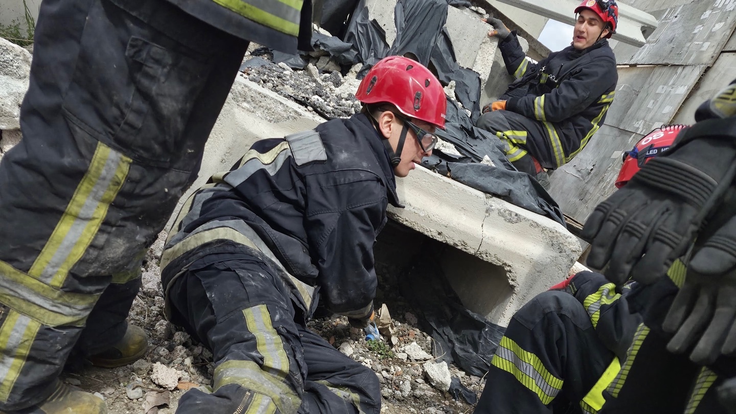 Kayseri OSB İtfaiyesi’nden Deprem Hazırlığı: Enkazda Arama Kurtarma Tatbikatı