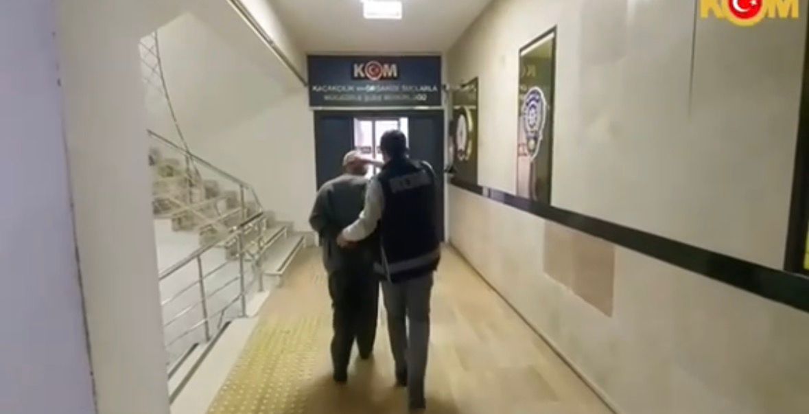 Kayseri’de silah ve uyuşturucu operasyonu: 5 yıl hapis cezası bulunan firari yakalandı