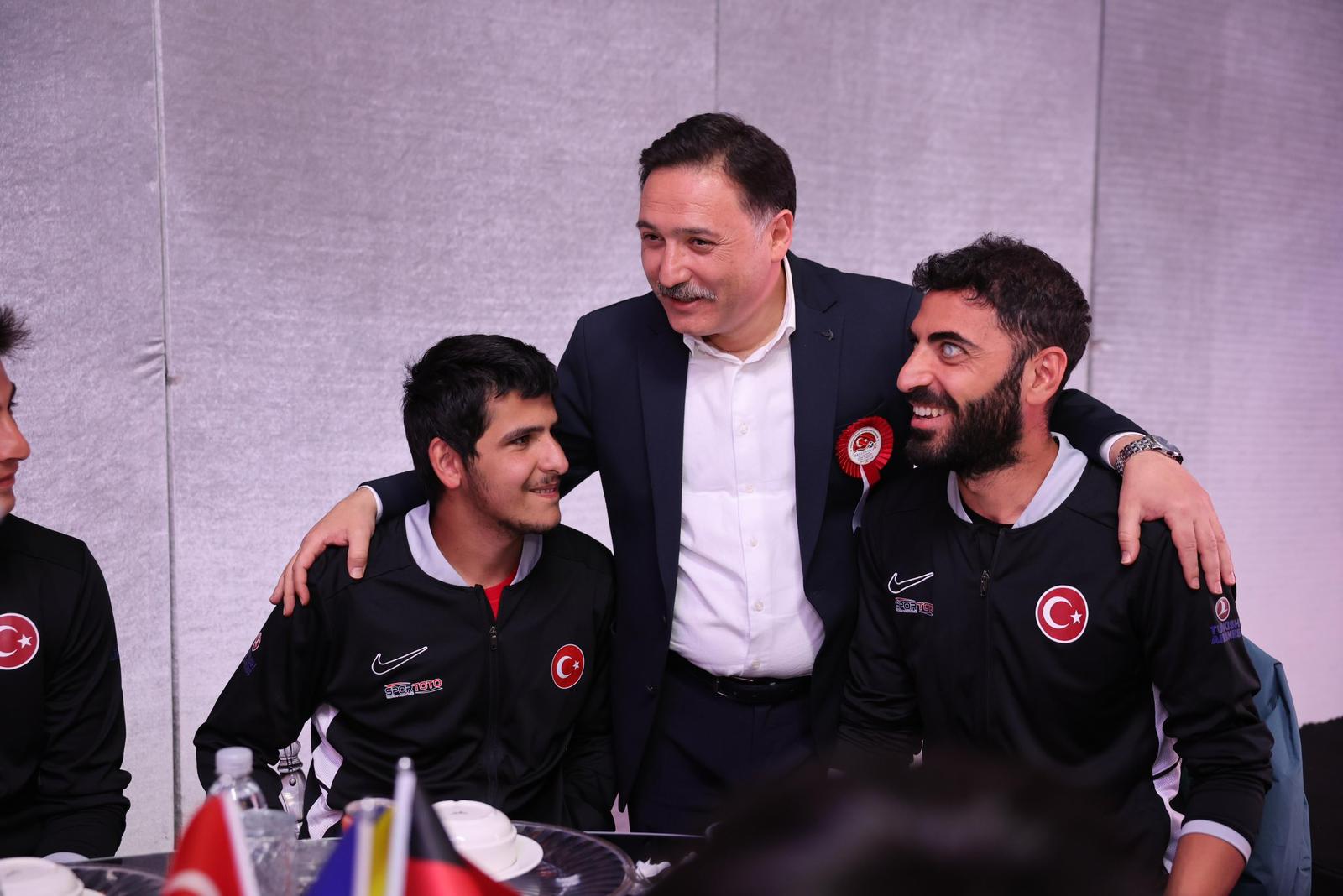 Vali Gökmen Çiçek’ten Net Mesaj: "Zehir Tacirlerine Karşı Meydan Okumayı Sporla Yapacağız"