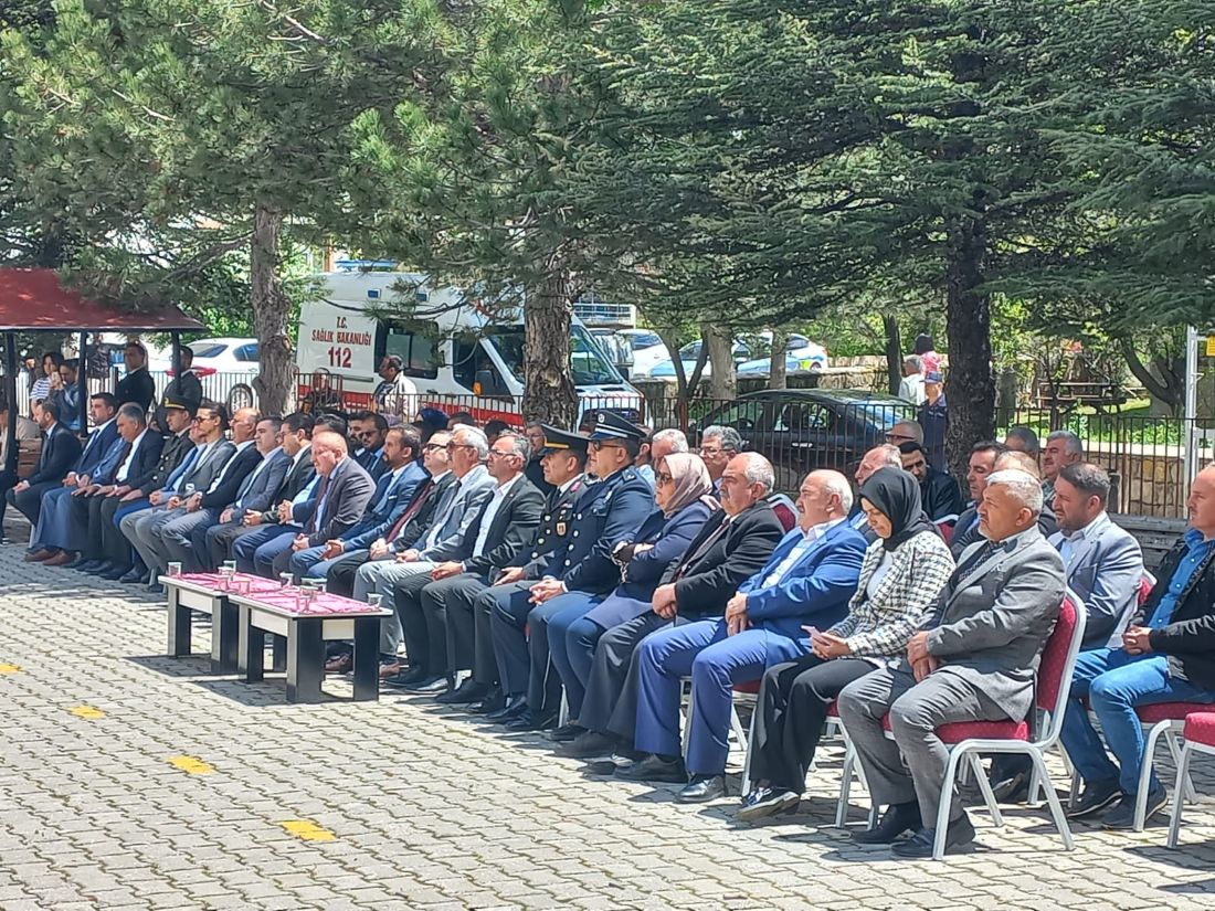 Bünyan'da 19 Mayıs Coşkusu: Bağımsızlık Ruhu Gençlerin Performansıyla Devleşti!