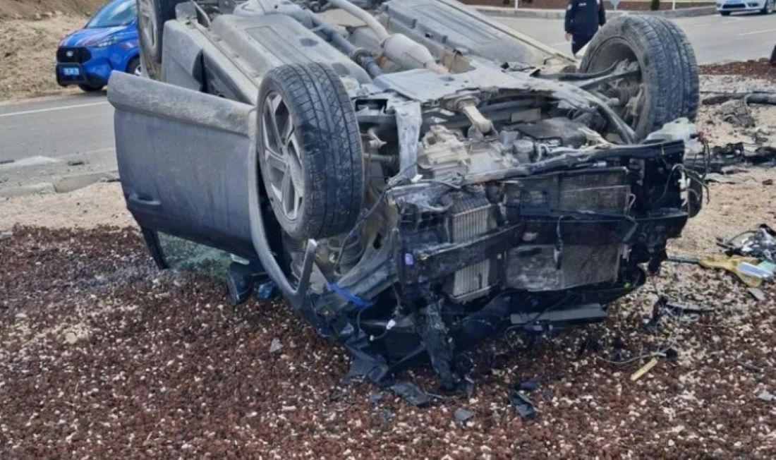 SonDakika Haber.. Aksaray'da Korkunç Kaza! 1 Ölü, 1'i Ağır 2 Yaralı