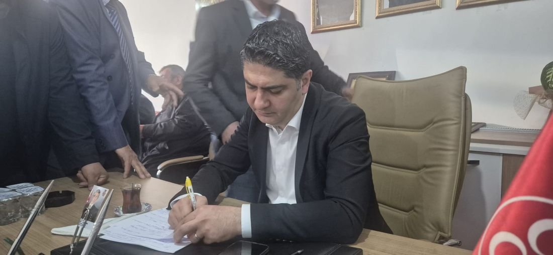 İsmail Özdemir Devreye Girdi, Memduh Büyükkılıç'tan Sarız’a 20 Km Asfalt Sözünü Aldı