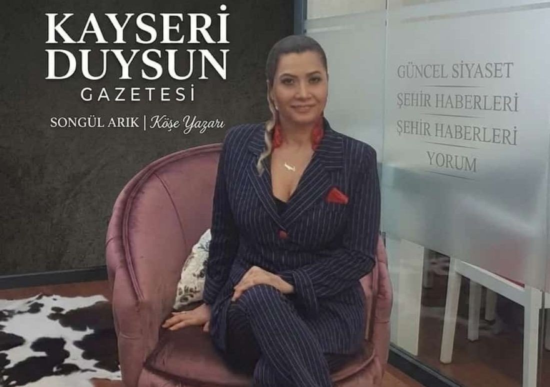 Songül Arık'tan ... Siyasetin Yeni Eğlence Kaynağı: CHP’nin Trajikomik Hali