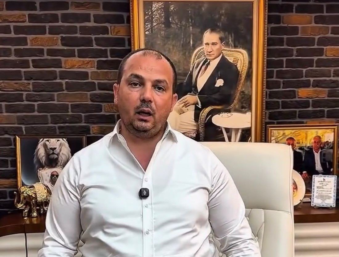Bıçaklı Saldırıya Uğrayan Alaaddin Çağlıköse'den İlk Açıklama: "Sağlık Durumumuz İyi"
