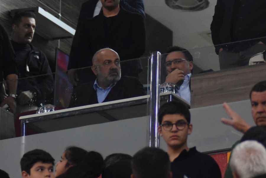 adana-demirspor-beraberligi-sonrasi-kayserisporda-istifa-sesleri-yukseldi-ali-camlidan-taraftara-tepki-yonetim-biraksin-mi-o-zaman-buyurun-yonetin