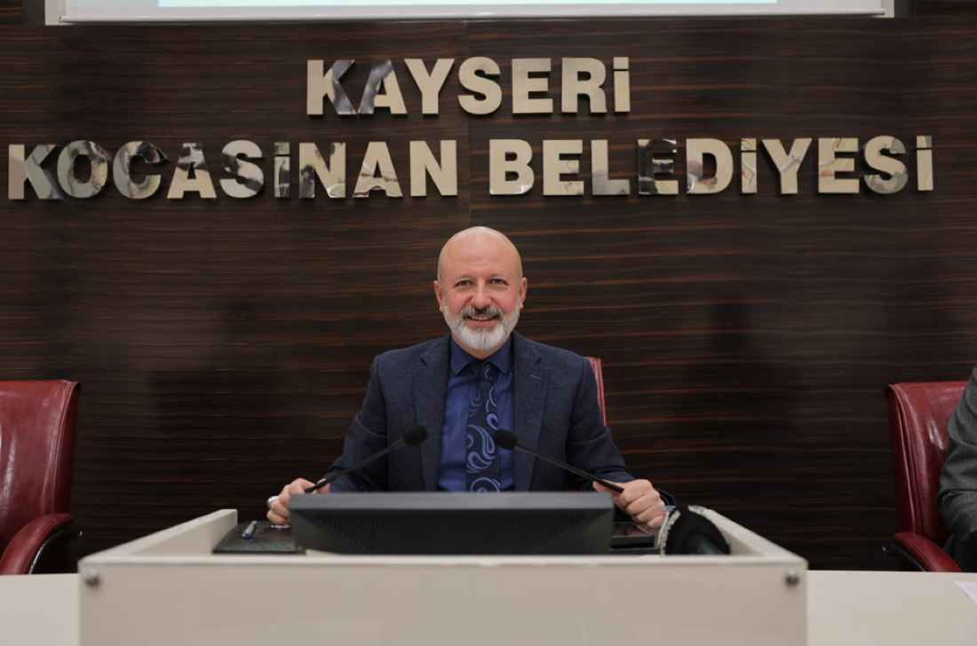 kocasinan-belediyesi-2024-yilinin-son-meclis-toplantisini-kocasinan-belediye-baskani-ahmet-colakbayrakdar-baskanliginda-gerceklestirdi-meclis-toplantisinda-12-gundem-maddesi-gorusulerek-karara-baglandi