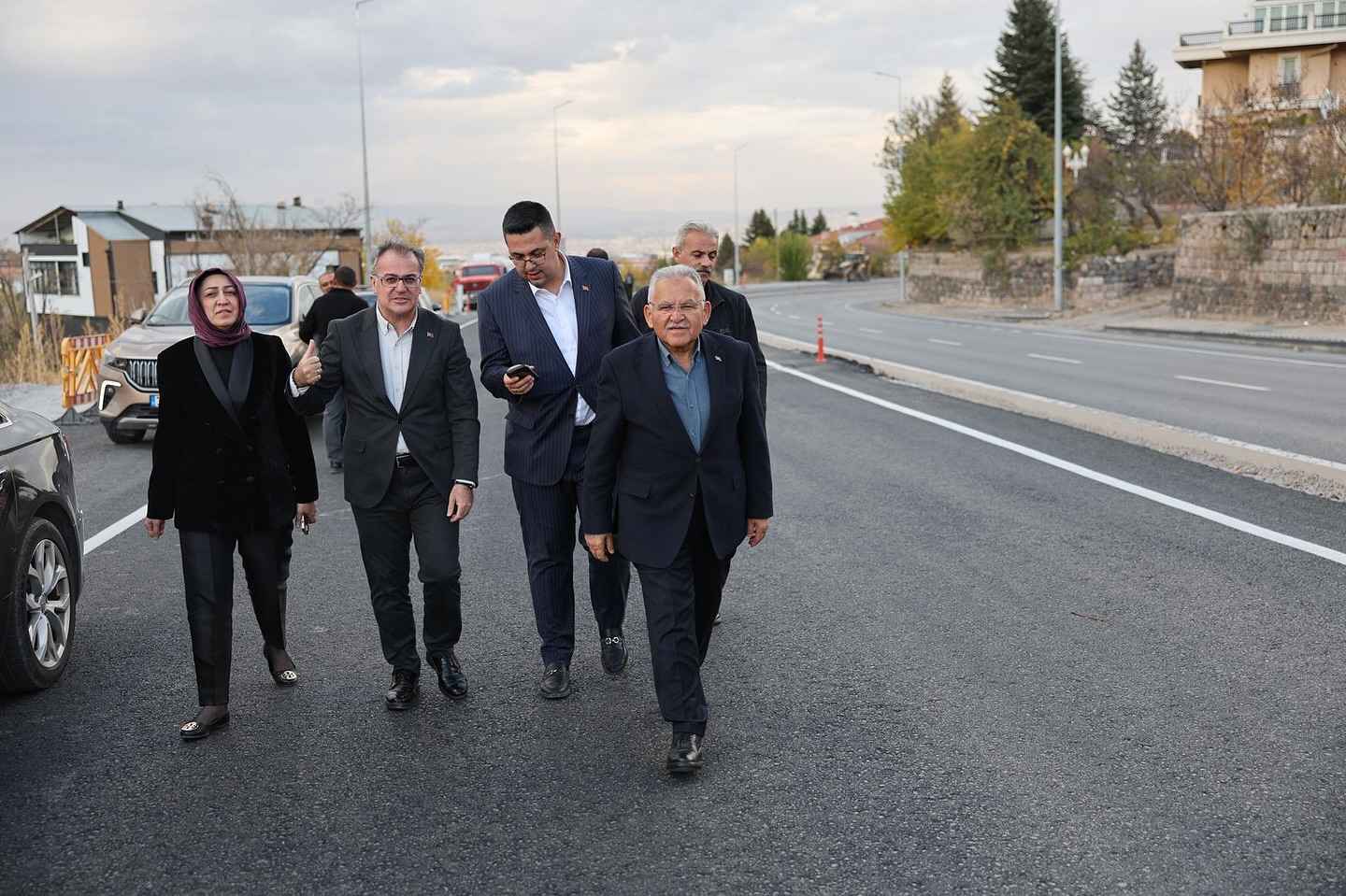 kayseri-tbmm-milli-savunma-komisyonu-baskani-ve-ak-parti-kayseri-milletvekili-hulusi-akar-ve-buyuksehir-belediye-baskani-memduh-buyukkilic-hacilar-develi-ve-yahyali-ilcelerine-ziyaret-gerceklestirdi